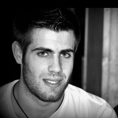 Jonibern's profile picture. Solo aquellos que se atreven a tener grandes fracasos terminan consiguiendo grandes éxitos.