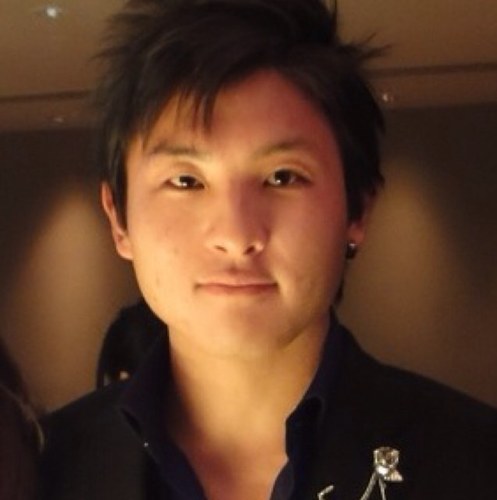 27歳起業家。自由人。   
 自分の人生くらい、自分で舵をとる。