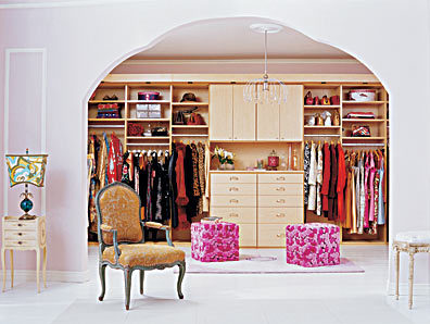 DreamWardrobeUK's profile picture. Wardrobe Organising Guru and Personal shopping in London!!!