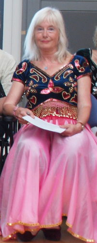 Mizirlou24's profile picture. Pädagogin - Tänzerin - Sängerin - schreibe und lese gerne - Ick steh uff Berlin - unternehmungslustig - Fan von Kultur + Natur - Joggen im Fischtal