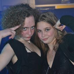 LOVE ME SGATJES : SASCHA, BRITTNEY, QUINTY, KAYLEIGH, CHAYENNE EN ROSALIE  VOOR ALTIJD XXXXXXX
