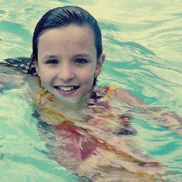Twitter dedicado a minha grande pequena estrela!Linda, fofa e queridissima.Minha princesa: @larimanoela / Criado dia 23/07/2012.