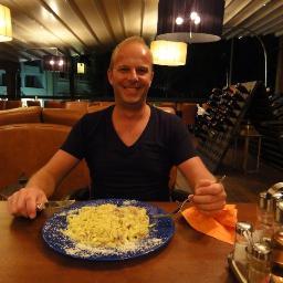 kroezebart's profile picture. 