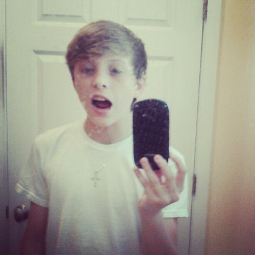 Im deleting my Facebook so I got that Twitter.