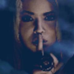 Un dossier mediatico e interattivo grazie al quale potrete sbizzarrirvi a trovare e suggerire indizi e teorie sui più fitti misteri di questo telefilm.