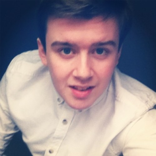 scott_ap_hand's profile picture. Young and midly amusing. Pot Noodle addict. #VoteForPedro. ✌