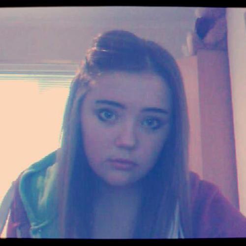 ChloeKilty's profile picture. if you treat me like a game ile show you how its played , ask me to follow you back , im so dosey