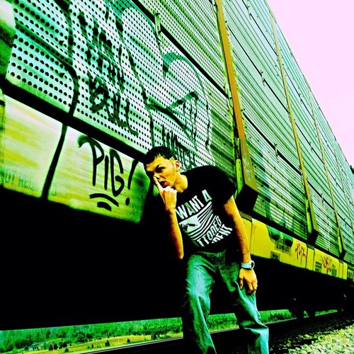 Michael Collett; 17; Taken by Amber Wooden since 10/20/12 ❤ 
Instagram: @blameitonthewhiteboy