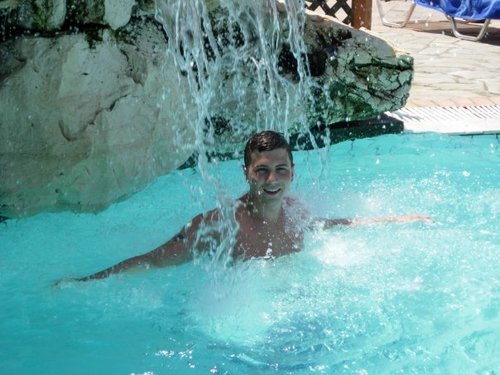 LukeCasey89's profile picture. 