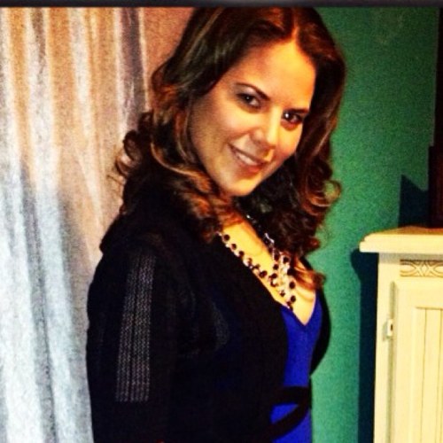 angelakm88's profile picture. The name is Angela, aint to many ppl that can handle her...its true!