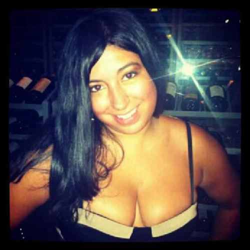 ruthlesschik101's profile picture. Young entrepeneur thought i told u that we wont stop lol.Diddybopper....priorities first and u niggas come second.