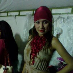 SOY FELIZ POR Q AMO LO Q HAGO Y SOY EL INSTRUMENTO DE MI ARTE... CANALETENCE.... SENCILLA AMIGABLE Y POSITIVA