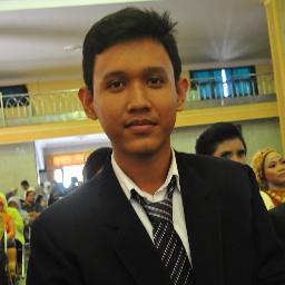 hidup adalah pilihan, beranilah memilih pilihan yang baru dalam hidupmu, karna dari pilihanmu itu akan ada sesuatu yang menunggumu di depan ... :D