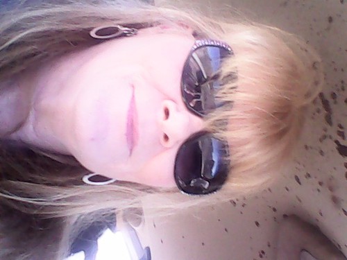 nananette2all's profile picture. 