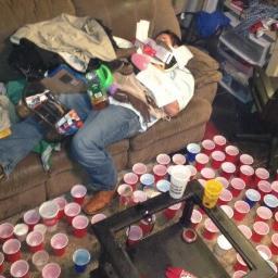 Have pictures of your blackout friends from the night before? Tweet pictures or email them to soonerblackout@aol.com to be anonymous #soonerblackout #oublackout