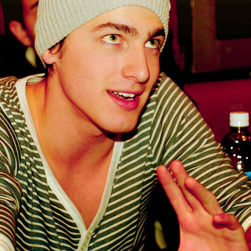 asdfghjkl. ¿ídolos? Big Time Rush, tal vez para ti solo son una banda, para mi son mis héroes y más que eso. { InfinitLove ∞♥ }