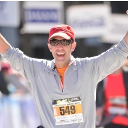 I am a Sports Medicine Podiatrist and have run 16 Marathons!  I enjoy training and coaching other runners