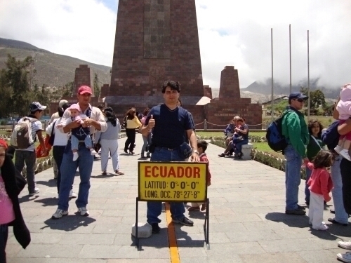 Economista. Productor Audiovisual. 
Amante del Cine, el Rock, la Formula 1 y Ducati. Fanático: La VINOTINTO /NFL: KC Chiefs /NBA:TrailBlazer Portland