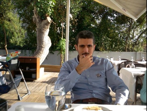 Kız babası 🥰,Genetikçi, PhD, Okuma ve öğrenme meraklısı olan aciz bir kul, Bilmemek değil öğrenmemek ayıp !!!, Her şeye rağmen eninde sonunda iyilik kazanacak.