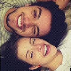 JConfiaveis's profile picture. Bondade tem limite. Ingenuidade enjoa. Coração quente se esfria. E vingança, meu bem, vicia.