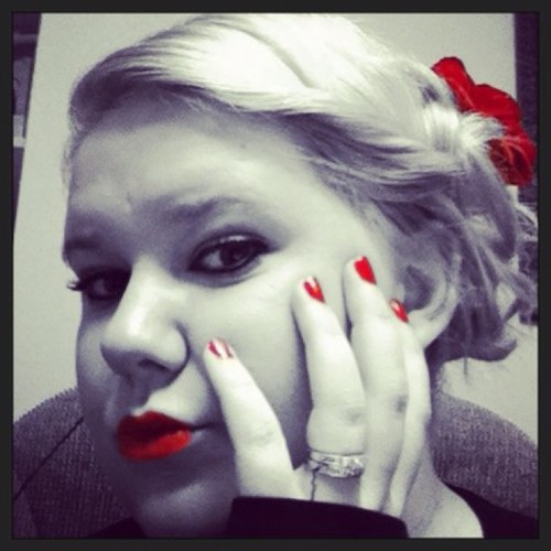 blondiiebaby's profile picture. i'm Rachel. 23yrs old. happily married. i have two perfect sons. i suffer from fibromyalgia. fitty-in-progress. i love beauty and fashion.