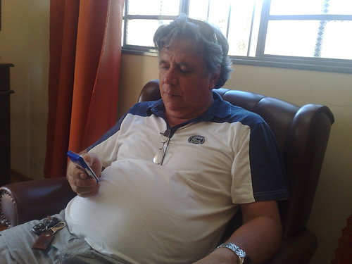 Tenho tempo de sobra... Ô vida dura...!