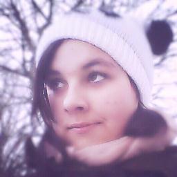 I'm from the Czech republic,I'm a Girl Who have everything what needs to life! and it is my healt! I was born on November 11, 1995. I love One direction ;))
