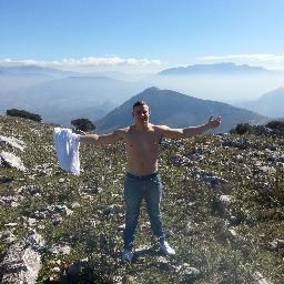 calzo_92's profile picture. tweet city bitch, tweet tweet city bitch