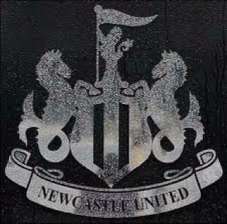 The largest football community on http://t.co/BjadkBhAUr Come on in and join the fun!