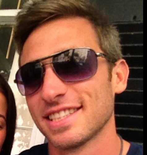 Blake__C__'s profile picture. Im older than 24 and im kinda divorced