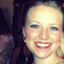 VermontiRose13's profile picture. Attorney. Hopeless wanderer. New to NYC. Native Vermonter. Always exploring. Always dreaming. Always learning.