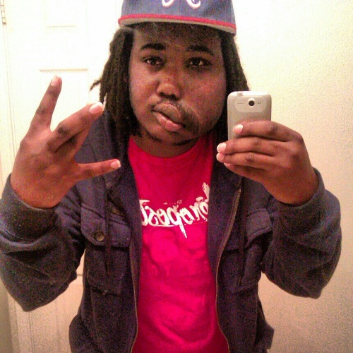 20 Year Old Phenom. Just a Young Nigga Chasin a Dream, Fl Studio Is My Life, Mary Jane Is My Wife Oh & I Got A Thang For @TheHeLLonHeeLs