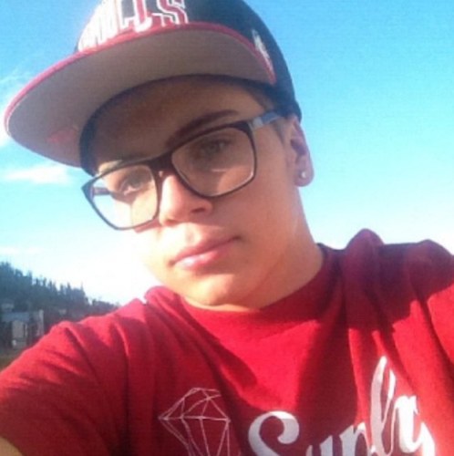 LBAY123's profile picture. #family #god #surf taken by the beautiful @karaa_moore ❤