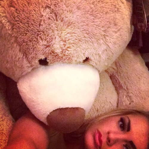 DGthefairytale's profile picture. Trust fate. Be spontaneous. Take chances. Love life. One third of Diamond Rock ✨