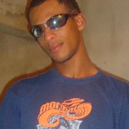 GOSTO MUITO DE CURTIR A VIDA E MINHA FAMÍLIA...