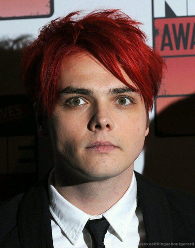 Why love 1D when you can love my chemical romance x