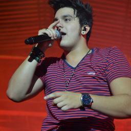 faclube24horas's profile picture. 8-02-2013 Tentar algo e fracassar é,pelo menos aprender.Não fazer a tentativa é sofrer a inestimavel perda do q poderá ter sido (Geraldo Eustacio)@Luansantana