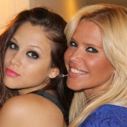 FcBarbiieVelez's profile picture. Su Sonriiisa Ilumiina A Todos @barvelez Fc  ♥  Quiieroo Tanto A @barvelez y @veleznazarena ♥♥