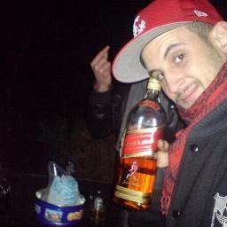 fazzystacks1's profile picture. follow me if you know me and ill follow back