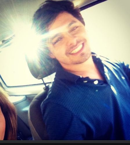 victorandresri3's profile picture. Musico y sonidista estudiante de tec.ambiental