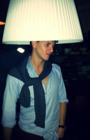 DrFrankCapuano's profile picture. Nato nella meravigliosa città di Napoli. Medico, tifoso del Napoli, antifascista