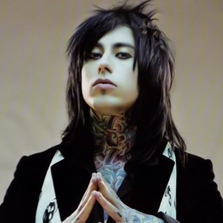 ShadowedGenius's profile picture. The Assistant to the Mandarin and also... S.H.I.E.L.D agent. Pretty face with a crooked smile. Tell me love, can you see through my lies? #Rp