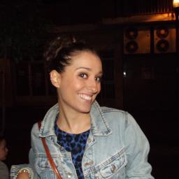 Espontánea y mayormente feliz :)