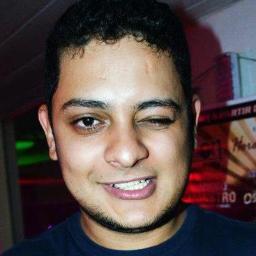 Melhor lágrimas caindo por ouvir verdades, do que um sorriso iludido por ouvir mentiras