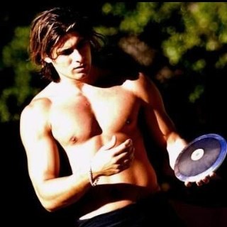 discusman's profile picture. 