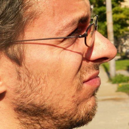 Étayeur de dires et conseiller en humour politique à Québec solidaire.