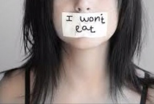 Anorexic. Bulimia. Paranoia. Anxiety. Sometimes selfharm. CW: 136 GW1: 120 GW2: 115 #teamfollowback #missionforskinny