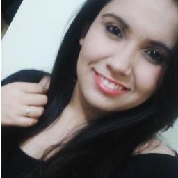 '' A verdade é que um sorriso no rosto consegui disfarçar muito bem oque carregamos dentro do peito! ''
http://t.co/jj6W1foDM5