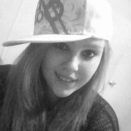 CUZIN_JOLLY's profile picture. she's so this, she's so that... NO, yall dont know me!! if u wanna know me... message me and ill tell u whatever! I aint got nothing to hide!