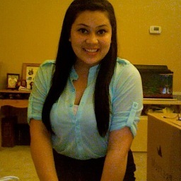 Jessela/Filipino&White/ 17 yrs/Feb13 bday/Love to sing/Outgoing/SO chill once yu know me promise/#TeamFollowBack/I♥Drake/ I do me NOT YU, simple.